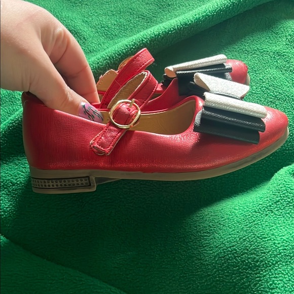 Pipperdoodles Red Bow Flats - Picture 4 of 6